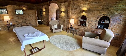PINK FLAMINGO BOUTIQUE HOTEL