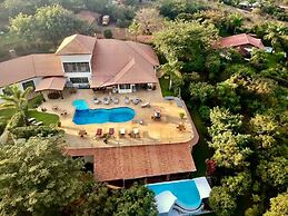PINK FLAMINGO BOUTIQUE HOTEL