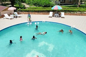 Charlestina Beach Resort