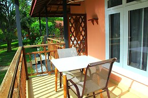 Charlestina Beach Resort