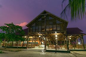 Charlestina Beach Resort