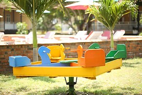 Charlestina Beach Resort