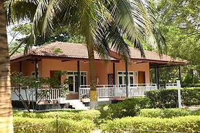 Charlestina Beach Resort