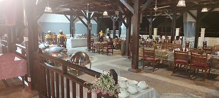 Charlestina Beach Resort