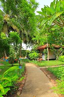 Charlestina Beach Resort
