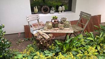 B&B Rosteline