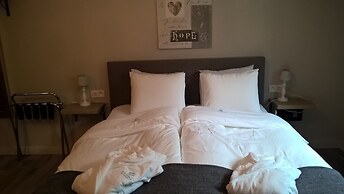 B&B Rosteline