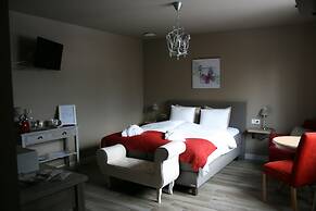 B&B Rosteline