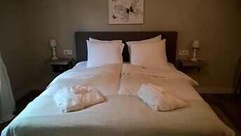 B&B Rosteline