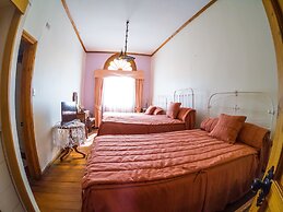 Hotel Halley