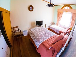 Hotel Halley