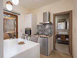 Casa D'Irene Deluxe Hotel
