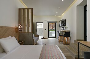 Casa D'Irene Deluxe Hotel