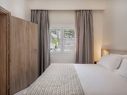 Casa D'Irene Deluxe Hotel