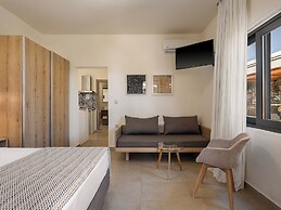 Casa D'Irene Deluxe Hotel