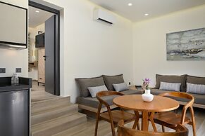 Casa D'Irene Deluxe Hotel