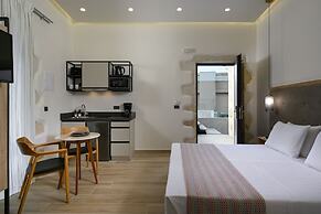 Casa D'Irene Deluxe Hotel