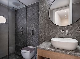 Casa D'Irene Deluxe Hotel