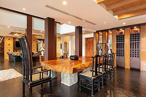 Ocean View Boutique 8BR Pool Villa Sawan