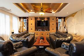 Ocean View Boutique 8BR Pool Villa Sawan