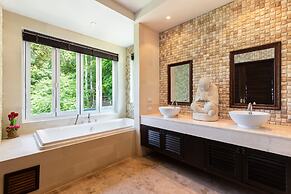 Ocean View Boutique 8BR Pool Villa Sawan