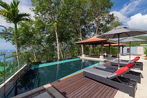 Spectacular Seaview Pool Villa Kalim 6