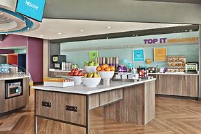 TRU BY Hilton Sebring