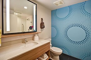 Tru by Hilton Wytheville