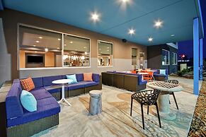 Tru by Hilton Wytheville