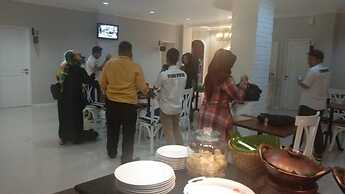 Omah Madam Bed & Breakfast