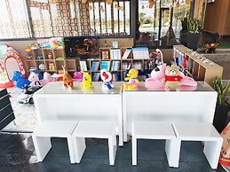 Memoria Pool Villa Family Pension