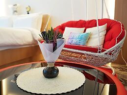 Memoria Pool Villa Family Pension