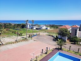 Memoria Pool Villa Family Pension