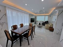 Memoria Pool Villa Family Pension