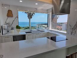 Memoria Pool Villa Family Pension