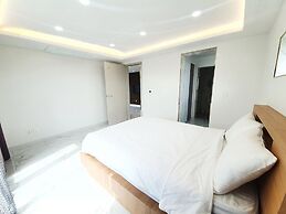 Memoria Pool Villa Family Pension