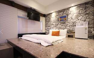 Coope Noman Motel