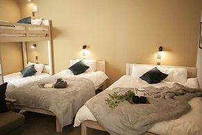 UCHI Living stay ekolu