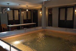 Baan Paea Guest House