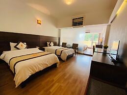 Quang Ba Trade Union Hotel