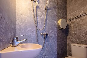 K Hotel 14