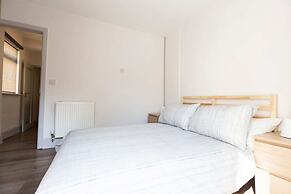 Spacious 1 Bedroom Apartment in Stylish Rathmines