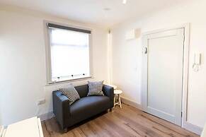 Spacious 1 Bedroom Apartment in Stylish Rathmines