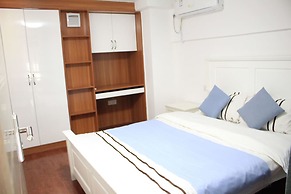 Wanlong Apartment Xiangxue Branch