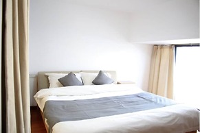 Wanlong Apartment Xiangxue Branch