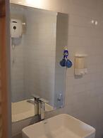 Kondominium Golf Karawaci