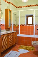 Important Group Villa Citrus