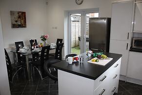 Holiday Home With Hot Tub & Sauna
