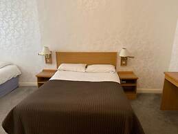 Waterford Lodge Hotel