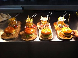 Waterford Lodge Hotel